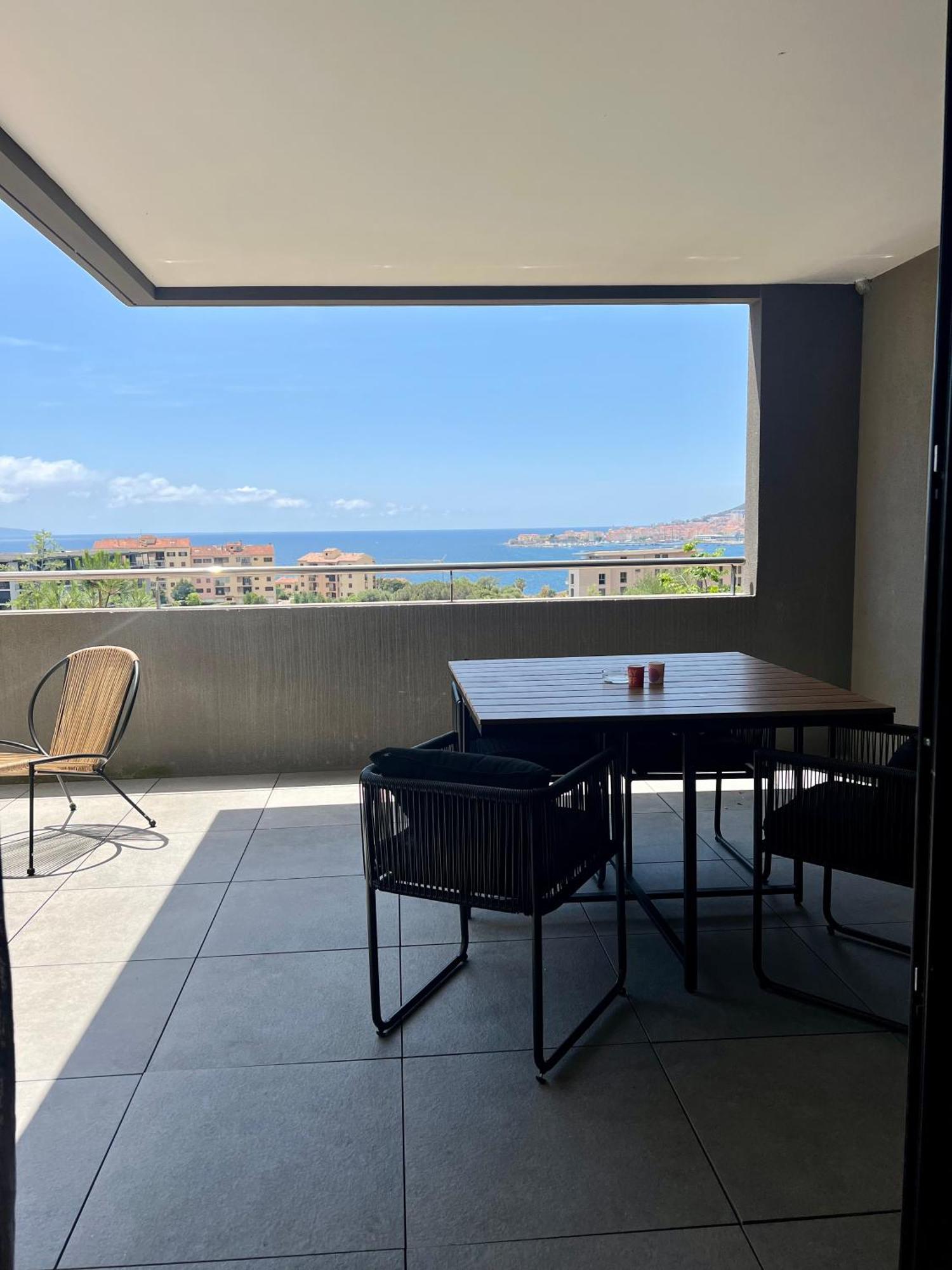 T2 Ajaccio Vue Mer Екстериор снимка
