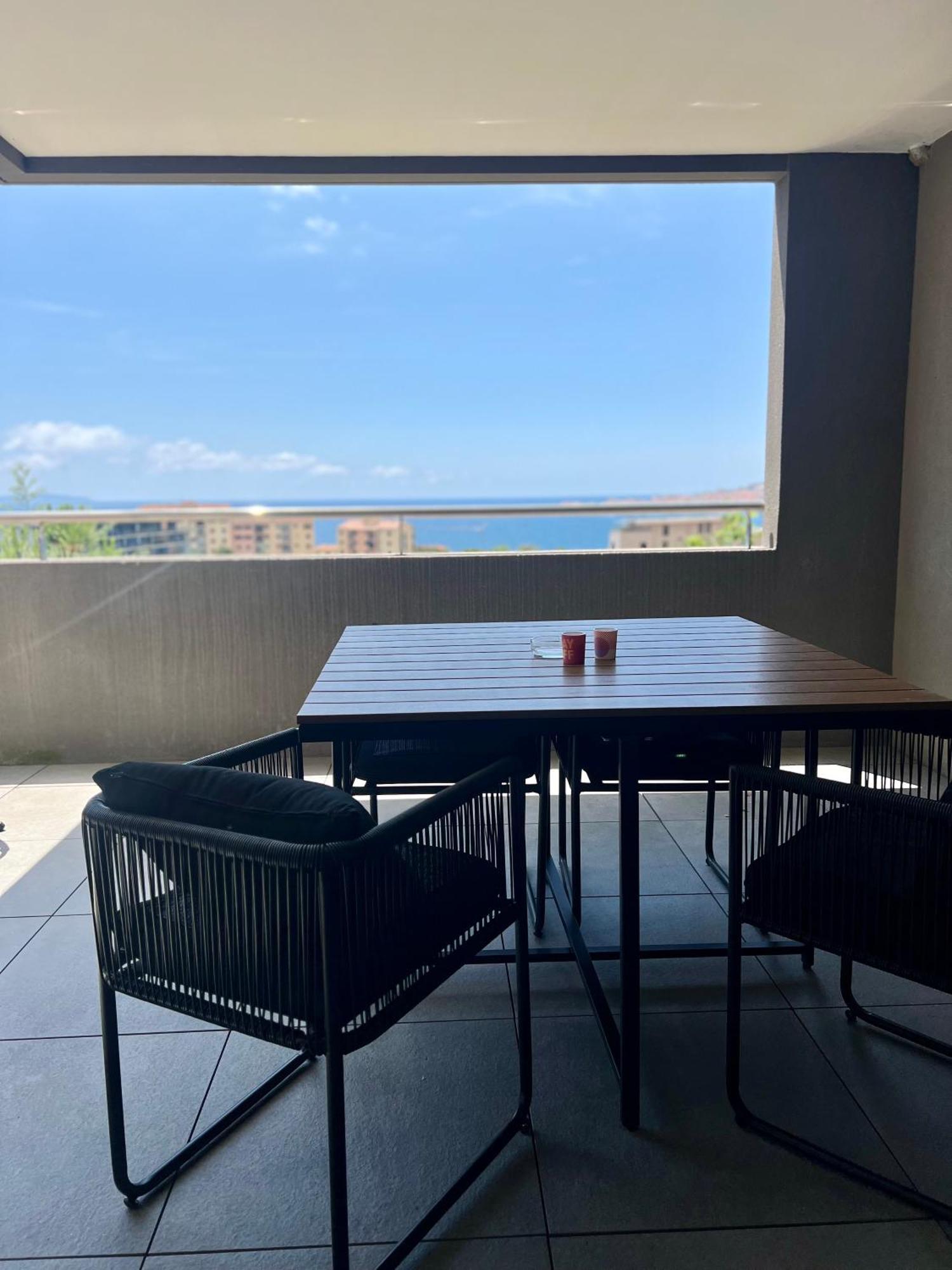 T2 Ajaccio Vue Mer Екстериор снимка